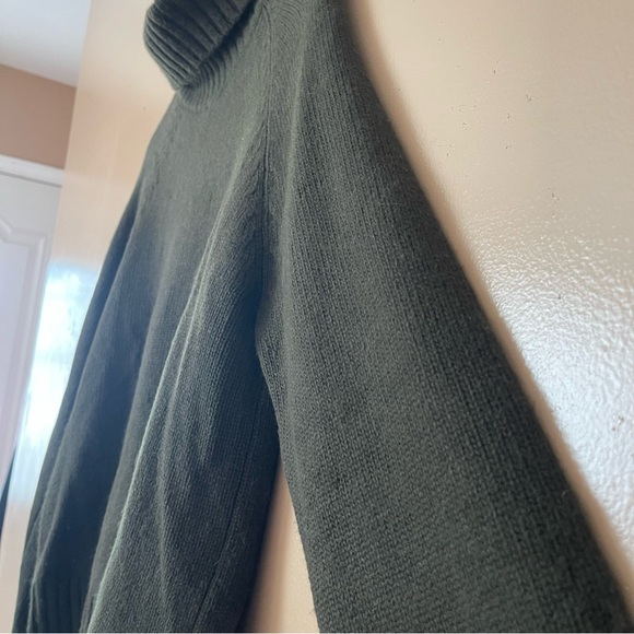 Ralph Lauren Olive Green Wool Cashmere blend  Turtleneck Sweater size large - Picture 3 of 9